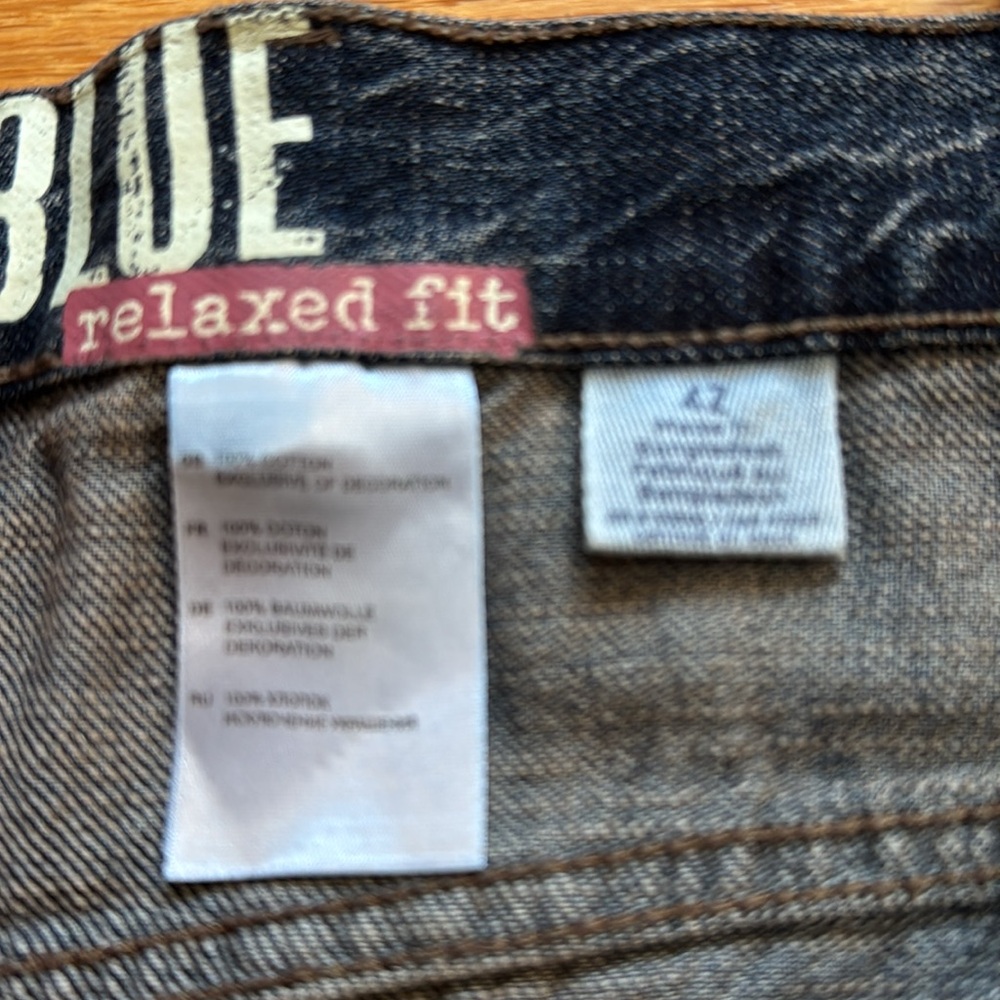 626 Blue: Men Black Jean Shorts with Frayed Hem size 42 waist - Picture 3 of 4